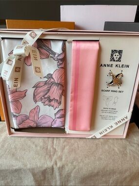 🎉Anne Klein Pink Floral Scarf & Solid Pink Wrap with Scarf Ring Set